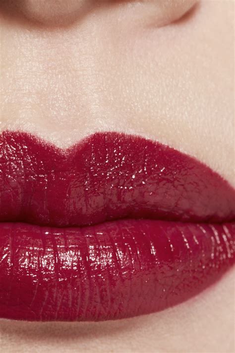 Chanel Rouge Majestueux (847) Rouge Allure 